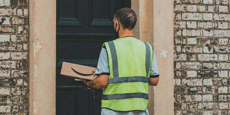 same-day-delivery-parcel-service